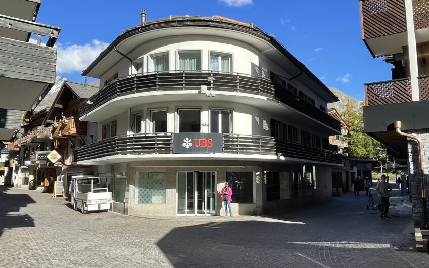 UBS – Marienhof residential and commercial building