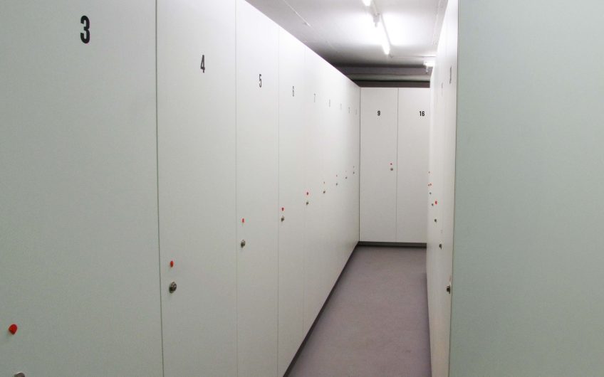 Spacious 2.5-room apartment in sunny Wildi. Sold on 24 July 2026!