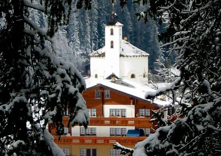 Paloma 4.5 Zimmergartenwohnung. Sehr ruhige Lage und freie Sicht. Parkplatz vorhanden. Reserviert.