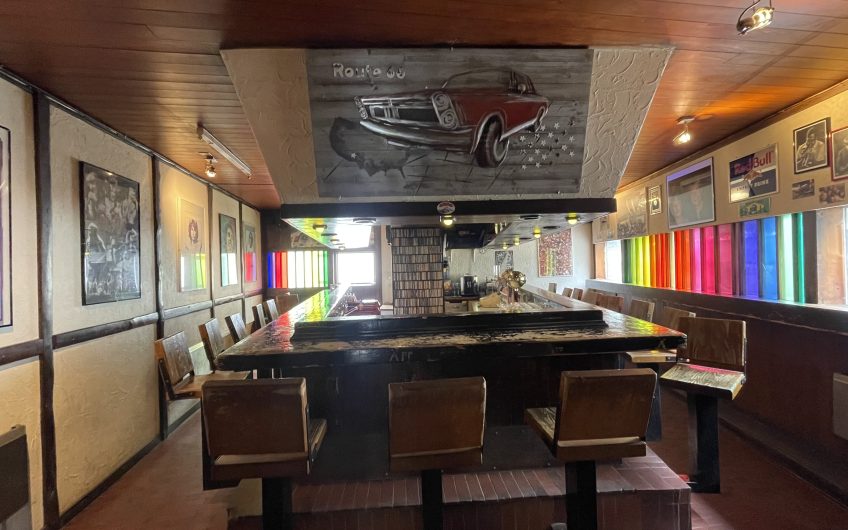 Pic -Pic “die legendärste Bar” von Saas-Fee steht zum Verkauf.