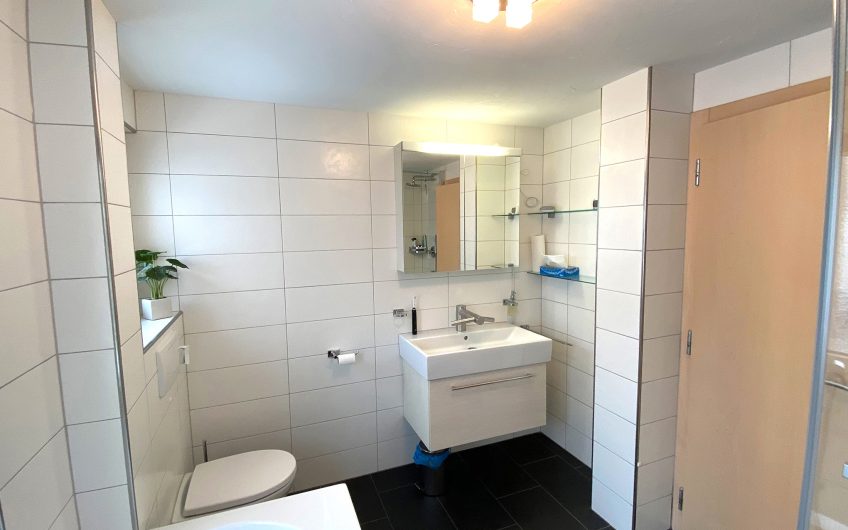 Schönegg sehr komfortable 4.5 Zimmerwohnung