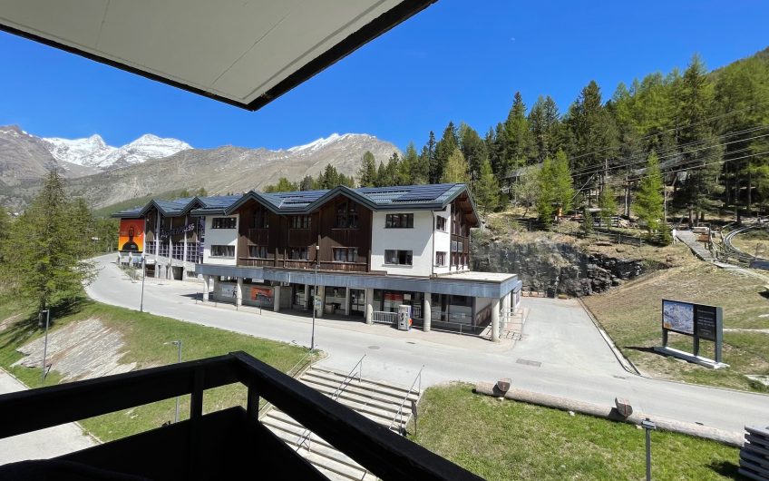 Lage – Lage – Lage! Sehr geräumige 3.5 Zimmerwohnung beim Alpin Express. Reserviert.