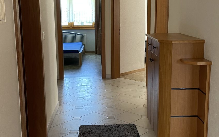 Modern 4.5-room apartment with unobstructed views. 3rd floor, south-east facing, with morning and afternoon sun