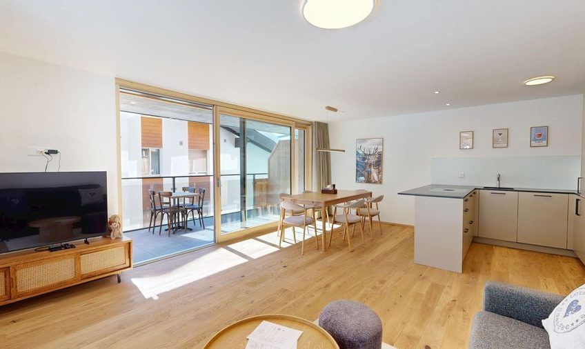Residence Alphubel Peak – bewirtschaftete 3.5 Zimmerwohnung Nr. 3 mit Ost-und Südbalkon. Sichern Sie sich die letzte Wohnung in dieser Ueberbauung.